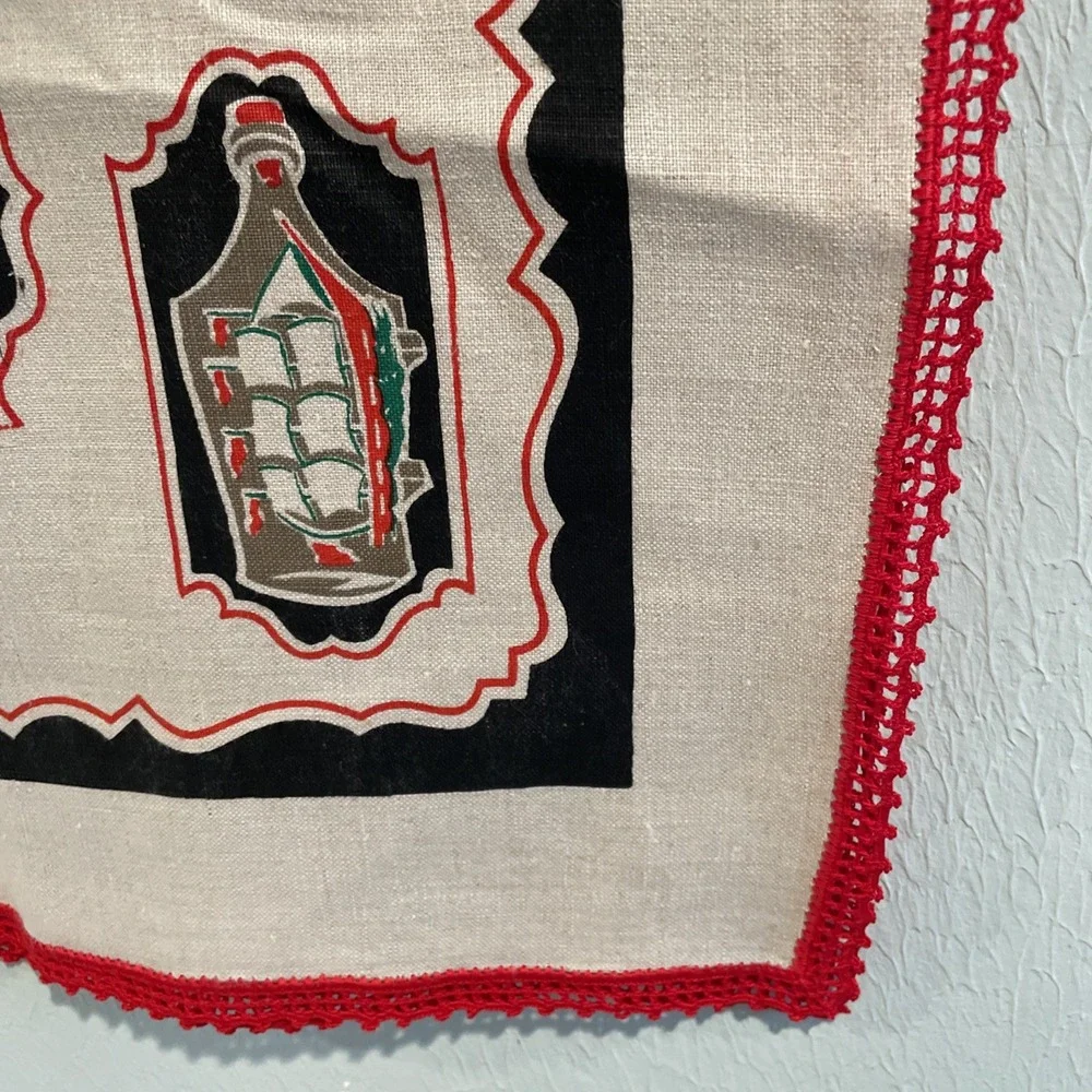 Bucilla Treasure Hunt Vintage Square Card TableCloth Embroidery‎ Teapot 38 X 38